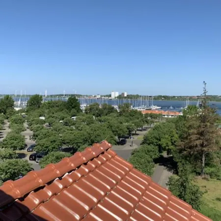 Inselblume 33 - Im Turm Der Strandburg 펜션 Burgtiefe auf Fehmarn