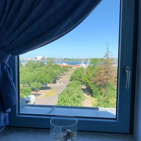 펜션 Inselblume 33 - Im Turm Der Strandburg Burgtiefe auf Fehmarn